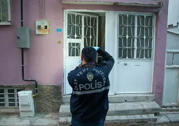 Karısı bıçakladı ağır yaralandı! Uşak'ta büyük kavga