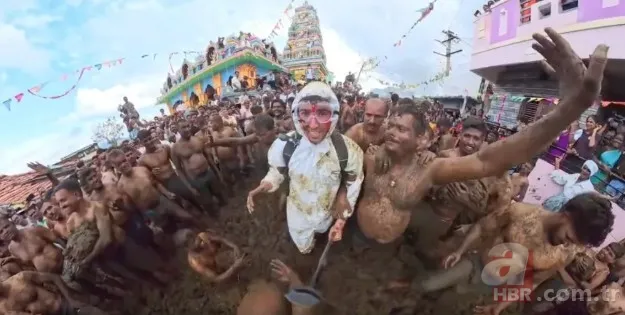 O festival pes dedirtti: Hindistan'da dışkı fırlatma savaşı! 6