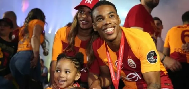 G.Saray yıldız futbolcuya zam yaptı!