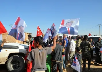 Tel Abyad'da çocukların Erdoğan sevgisi