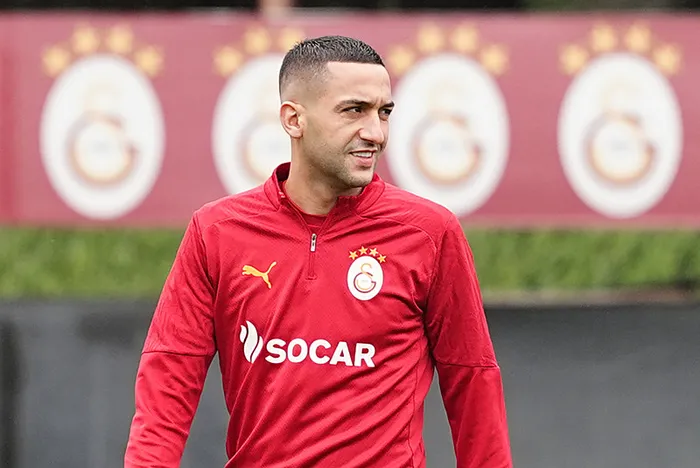 galatasarayda-yaprak-dokumu-buruktan-3-isme-nester-1734256917894.jpg Hakim Ziyech (AA)