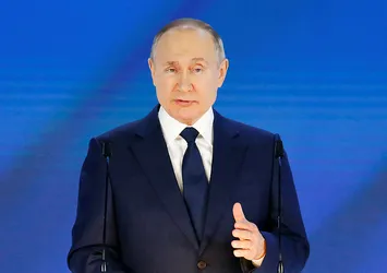Putin'e yeni "yardımcı"