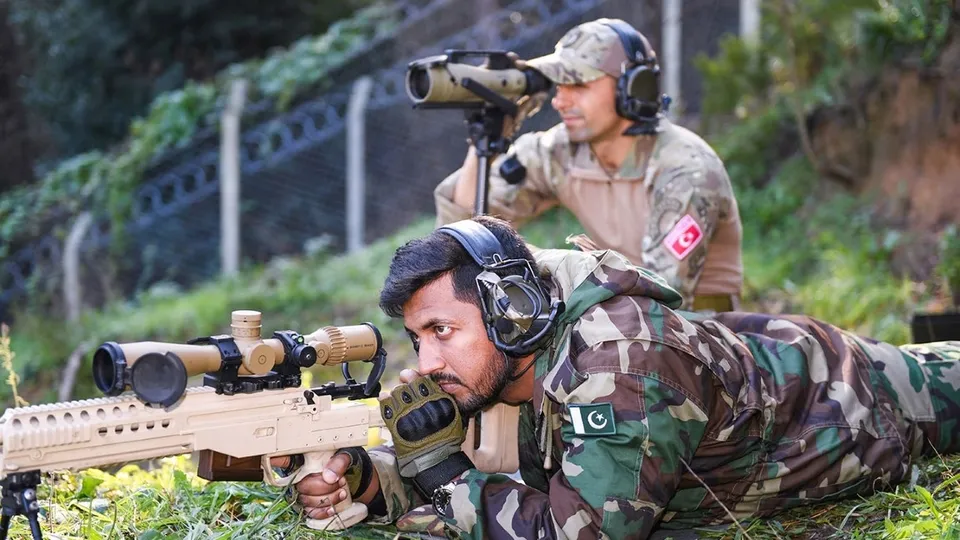 Türkiye ve Pakistan'dan "AYYILDIZ-2021" tatbikatı