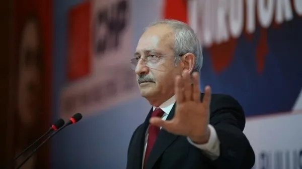 kilicdaroglu-yenilgisinden-sonra-ip-koptu-ittifak-bitti-aksenere-karsi-taarruza-gecti-senin-yaptigin-nezaketsi-1693205773089.jpg İP koptu ittifak bitti! Kılıçdaroğlu'ndan Akşener’e sert tepki: Senin yaptığın nezaketsizliği ben yapmam sizsiz de kazanırız - 5