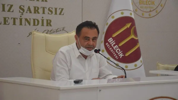 1621573601896.jpg CHP'li Bilecik Belediye Başkanı Semih Şahin'in her hareketi olay - 4