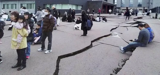 Japonya’da 7,6 büyüklüğünde deprem! O ülkelerde tsunami alarmı