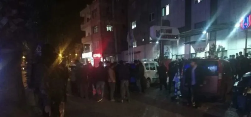Hastanede silahlı kavga: Yaralılar var