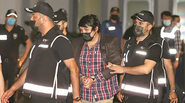 tosuncuk-lakapli-mehmet-aydin-icin-son-dakika-gelismesi-sorgusu-ne-zaman-yapilacak-60-sayfa-soru-hazirlandi-1625498098546.jpg Tosuncuk lakaplı Mehmet Aydın için son dakika gelişmesi! Sorgusu ne zaman yapılacak? 60 sayfa soru hazırlandı - 3