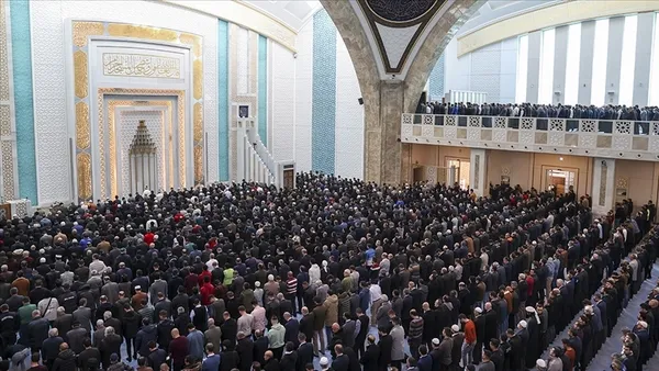 1702014020230.jpg 8 Aralık Cuma Hutbesi konusu nedir? Diyanet Cuma Hutbesi dinle - PDF indir! - 1