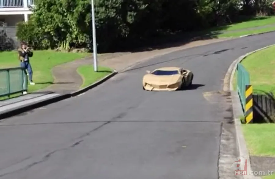 Gören bir daha bakıyor… 15 kişi 9 bin saatte yaptı! Lamborghini… 18