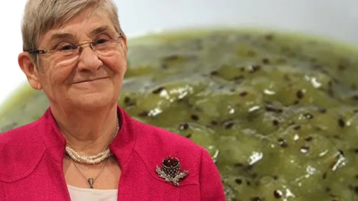 Bu besin 10 yaş gençleştiriyor! Kırışıklıkları önleyen Canan Karatay tarifi! Uyuyana kadar...