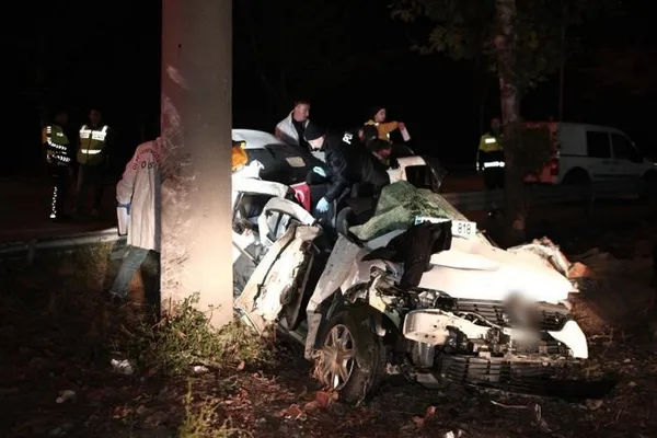 Peş peşe feci kazalar! Çok sayıda ölü var! Isparta, Bursa ve Ankara... - 2