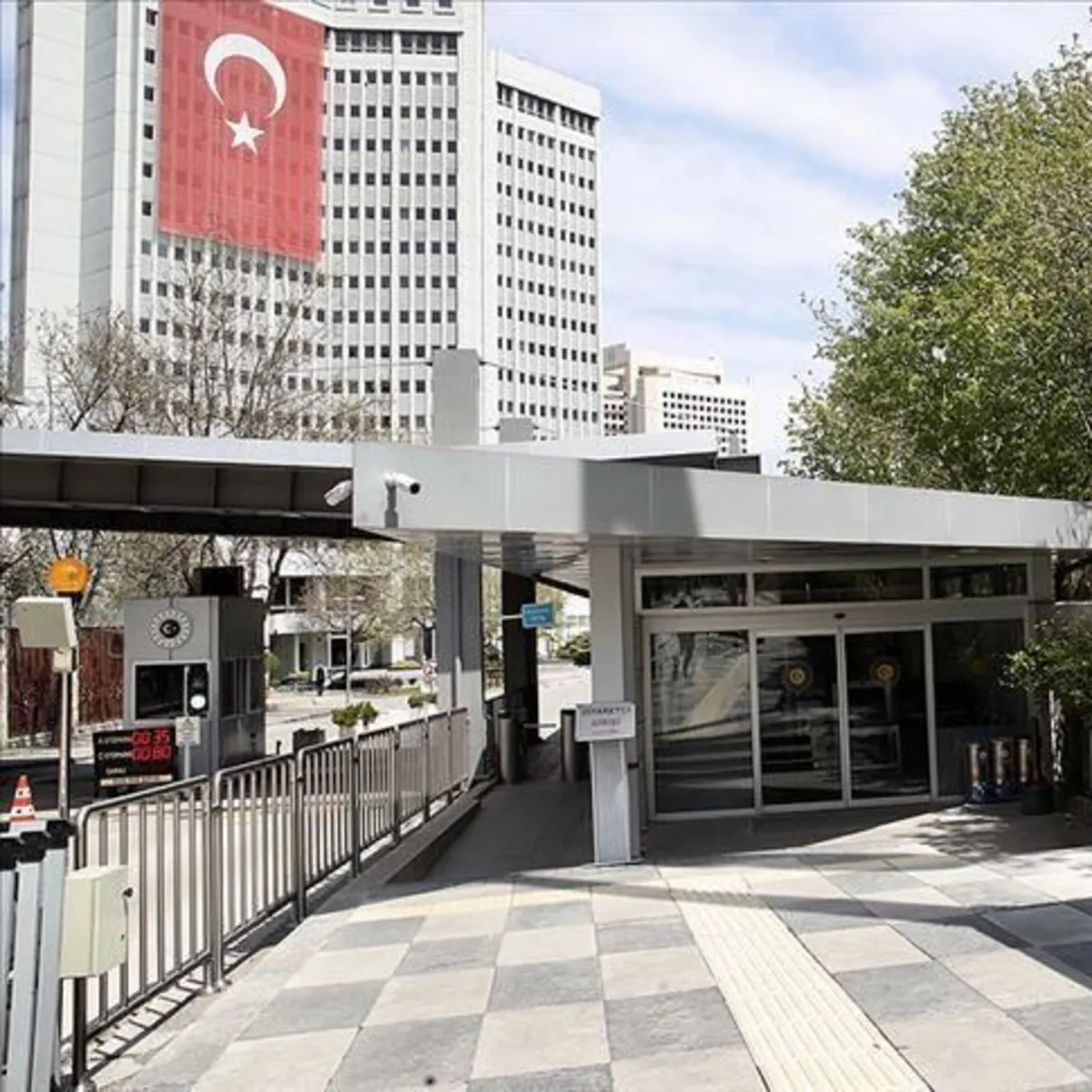 Dışişleri’nden ABD-İran ateşkesine ilişkin açıklama: Memnuniyetle karşılıyoruz