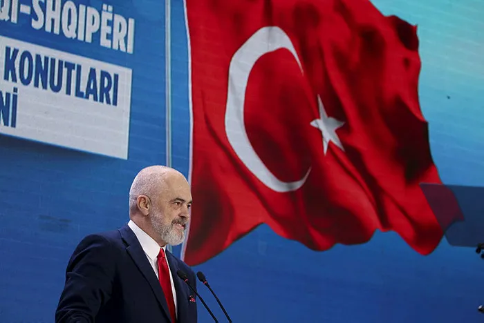 Son dakika: Başkan Erdoğan’dan Arnavutluk’ta deprem konutları teslim töreninde önemli açıklamalar