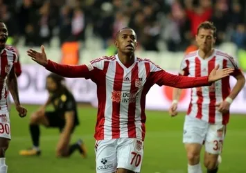 Robinho Osmanlıspor'u bitirdi!