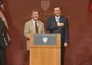 Konuşmasından etkilenip imza istemiş