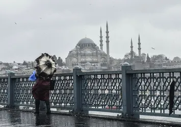 Bugün hava nasıl olacak? 29 Eylül İstanbul, İzmir, Ankara hava durumu: Meteorolojiden kuvvetli yağış ve fırtına uyarısı: Yola çıkacaklar dikkat