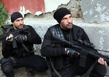 Bordo berelilerin mücadelesi film oluyor