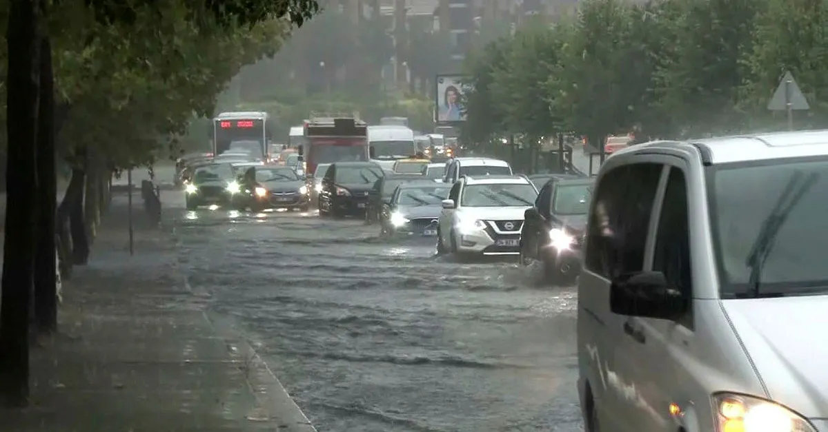 İstanbul'da sağanak yağış