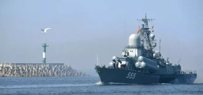 Rus donanması Baltık Denizi’nde! Batı’ya gözdağı