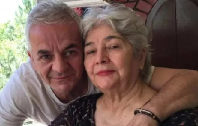 oyuncu-zafer-algozun-babasi-hayatini-kaybetti-24-gun-once-annesini-kaybetmisti-1712139319180.jpg