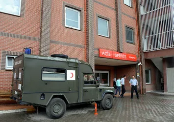 48'nci Piyade Alayı'na yıldırım düştü