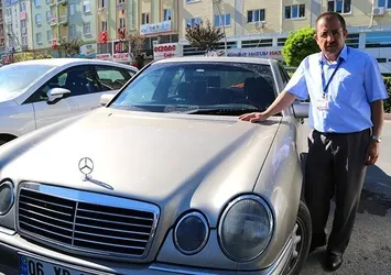 Firari emniyet müdürünü ihbar edene otomobilini bağışlayacak
