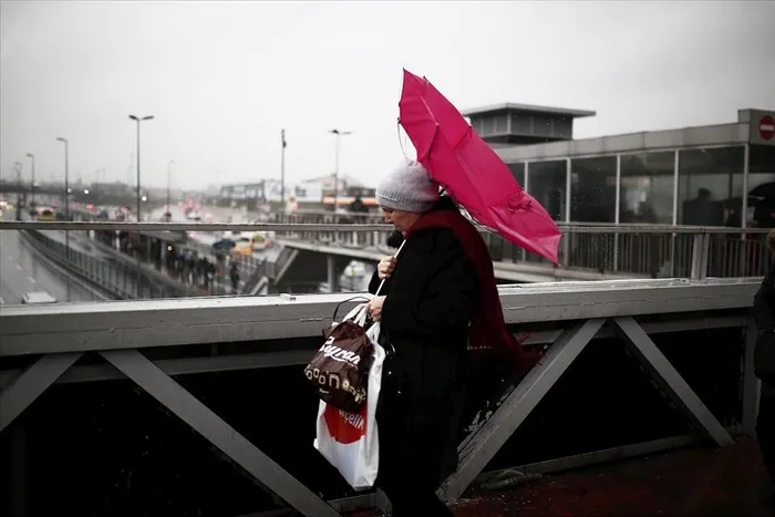son-dakika-istanbul-valiliginden-marmara-denizi-icin-firtina-uyarisi-1658073859425.jpg Son dakika! Marmara ve Ege için flaş uyarı - 1