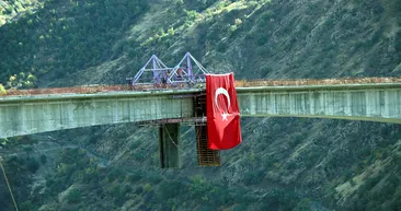 Türkiye’nin en yüksek köprüsünde sona gelindi