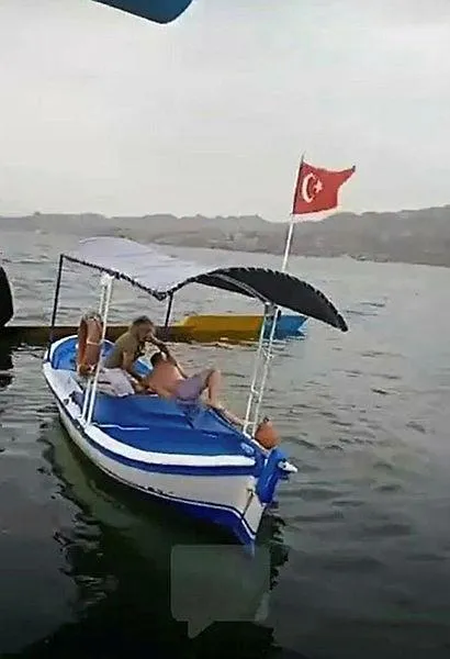 Aydın ve Muğla’da orman yangını! Uçağın burnu su aldığı sırada suya battı | Mürettabatı kurtaran kişi konuştu: Elimizden geldiği kadarıyla onları çıkardık getirdik
