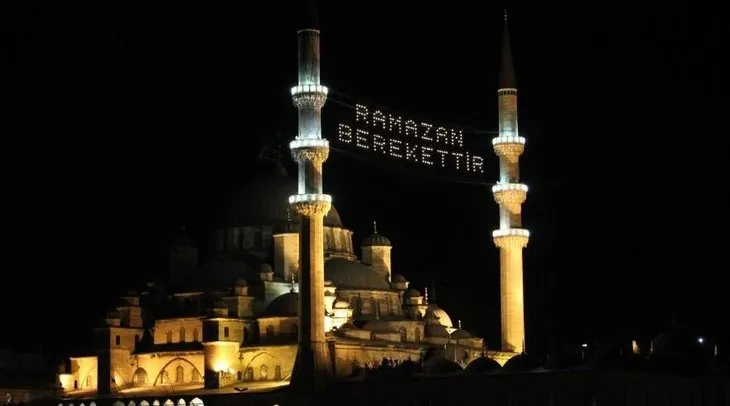 Sahurda hangi dualar okunur? Sahurda okunacak dualar! Hz. Muhammed'in sahurda okuduğu dualar...