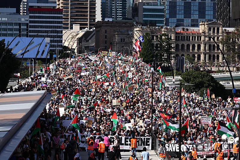 Avustralya'da 10 binler Gazze için ayaklandı! 1