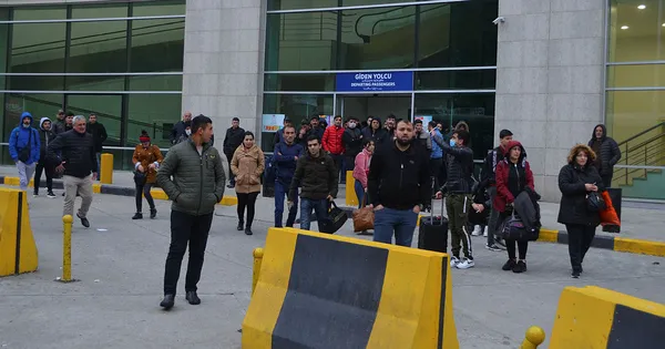 Son dakika: Sarp Sınır Kapısı korona virüs nedeniyle kapatıldı