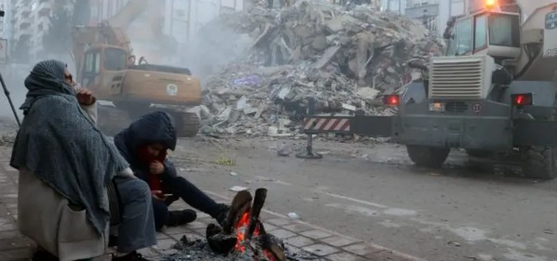 Asrın felaketinde onlarca kişiye mezar oldu! Hasan Alpargün Apartmanı’ndan “Şanslı” kurtuldu