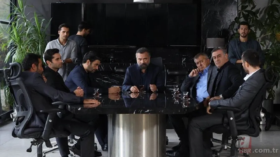 "Herkesin rütbesi sökülecek" Eşkıya Dünyaya Hükümdar Olmaz 183. bölüm fragmanı! Kalemi kırılacak... 9