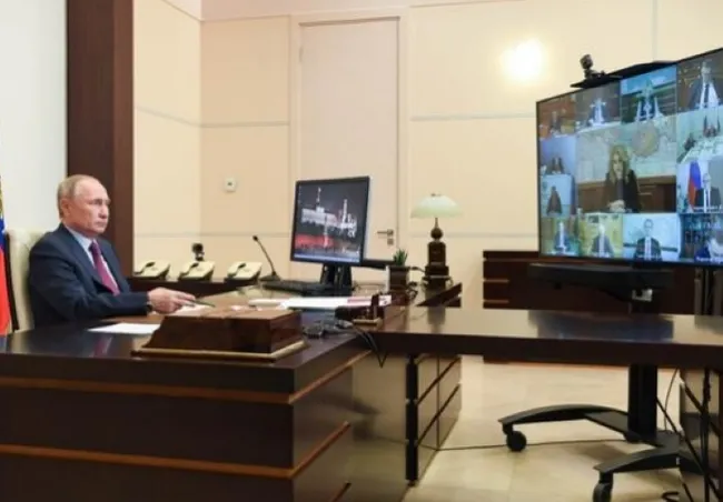 Putin koronavirüse yakalandı iddialarına Rusya’dan flaş açıklama