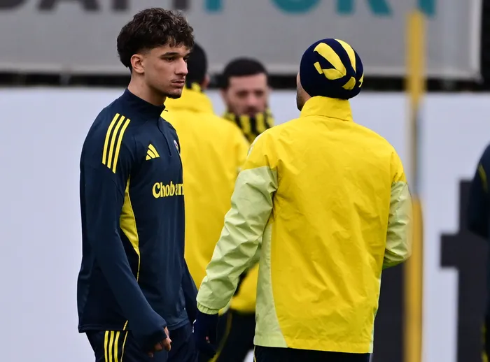 fenerbahcede-tedesco-bilmecesi-kritik-gaziantep-deplasmaninda-yer-alacak-mi-1772561307429.jpg Fenerbahçe'de Tedesco bilmecesi! Gaziantep deplasmanında yer alacak mı? - 4