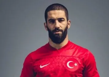 Hıncal Uluç: Arda Turan vatan haini mi?