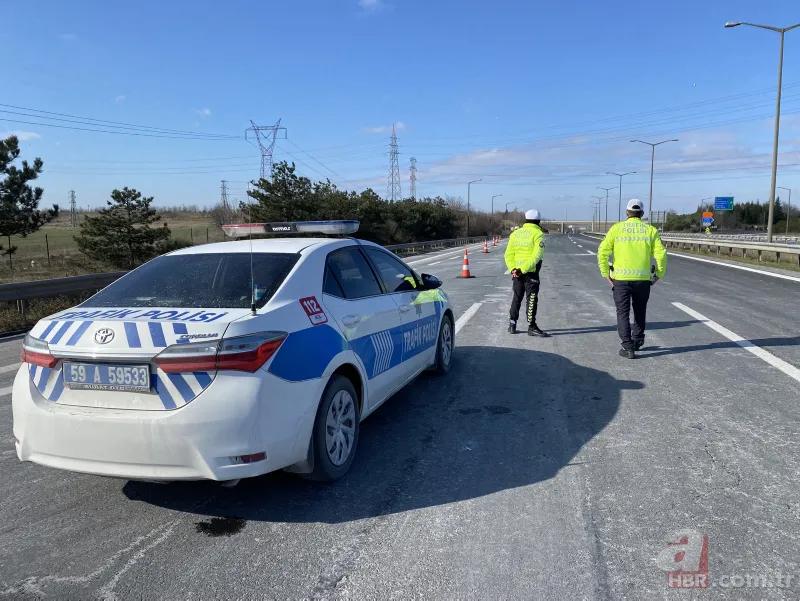 Trakya'dan İstanbul'a araç geçişine kar nedeniyle izin verilmiyor 15