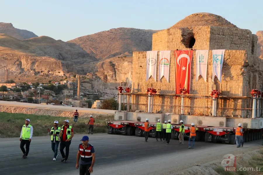 Tarihi Artuklu Hamamı yeni yerine doğru yola çıktı 3
