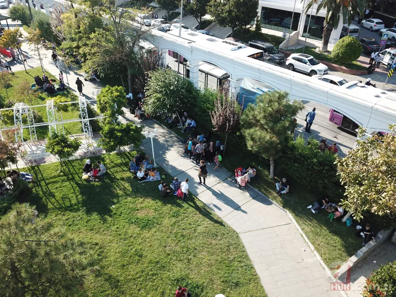 Deprem nedeniyle İstanbullular parklara akın etti 2