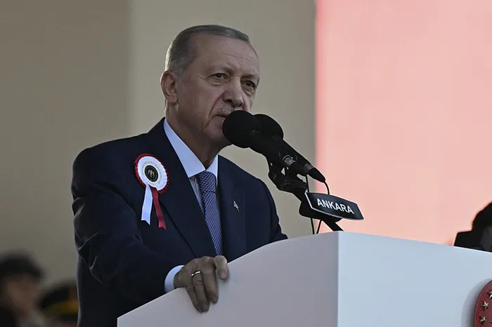 baskan-erdogan-polis-akademisi-mezuniyet-toreninde-konusuyor-1719333124708.jpg Başkan Erdoğan Polis Akademisi Mezuniyet Töreni'nde konuştu - 1