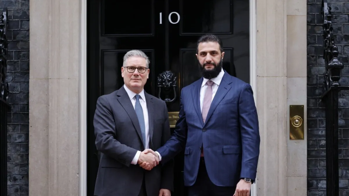 Suriye Cumhurbaşkanı Şara, İngiltere Başbakanı Starmer'la görüştü
