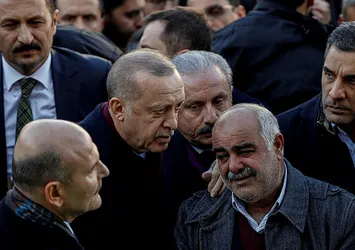 Kara propaganda çetesinden ahlaksız saldırı! Serdar Akinan'dan küstah sözler