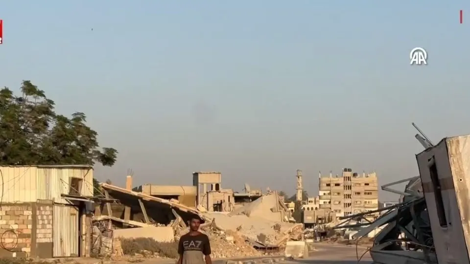 İşgal ordusu Gazze’ye bomba yağdırdı! Yine yardım beklerken bombaladı