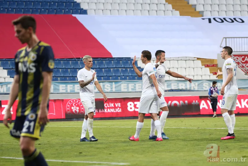 Fenerbahçe taraftarından Ali Koç'a istifa çağrısı 24