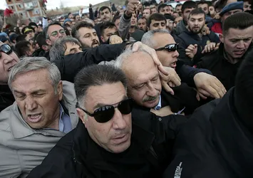 MHP'den Kılıçdaroğlu açıklaması: Geçtiği yerden yuhalama sesleri geliyordu