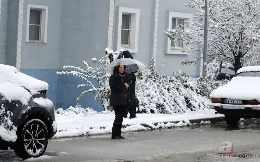 70 km hızla fırtına alarmı: Meteoroloji sel, kar ve sağanak için uyardı! 15 il riskli 11