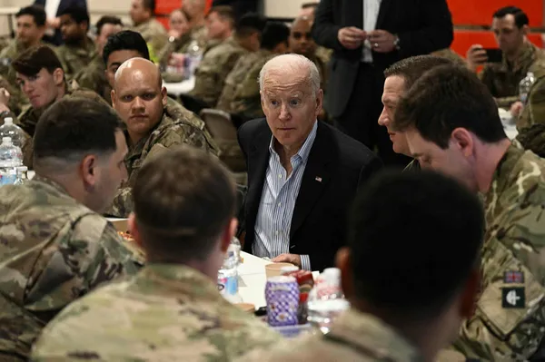abd-baskani-joe-bidendan-polonya-ukrayna-sinirinda-onemli-aciklamalar-1648222553182.jpg ABD Başkanı Joe Biden'dan Polonya - Ukrayna sınırında önemli açıklamalar - 1