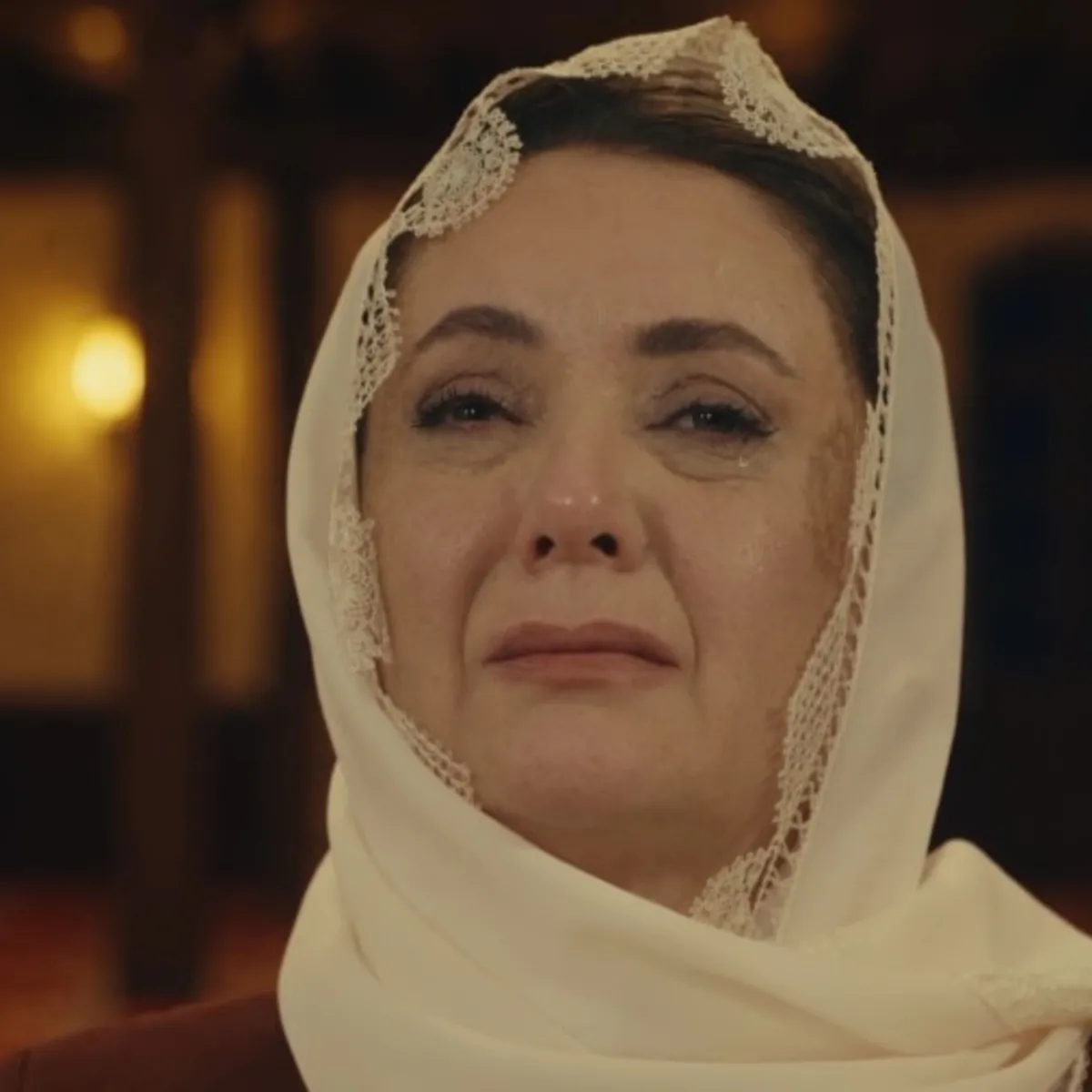 Güneşin Doğduğu Yer'de vicdani hesaplaşma: Celadet gözyaşları içinde Allah'tan af diledi